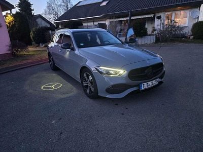 Gebraucht Mercedes C300 Avantgarde 265 PS (194 kW) 2022 Kombi