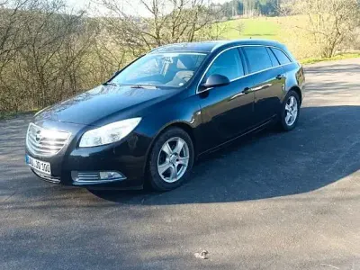 Gebraucht Opel Insignia Sport 131 PS (96 kW) 2011 Kombi