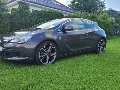 Opel Astra GTC
