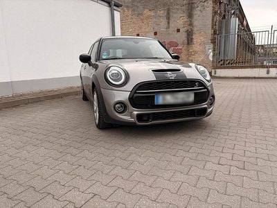 Usata Mini Cooper S 192 CV (141 kW) 2019 Argento Utilitaria