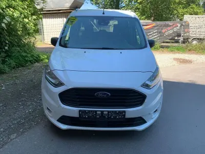 Gebraucht Ford Grand Tourneo Connect Trend 120 PS (88 kW) 2019 Weiß Van / Kleinbus