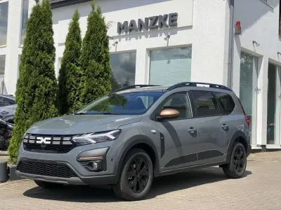 Używany Dacia Jogger Extreme 91 KM (66 kW) 2025 Szary Minivan