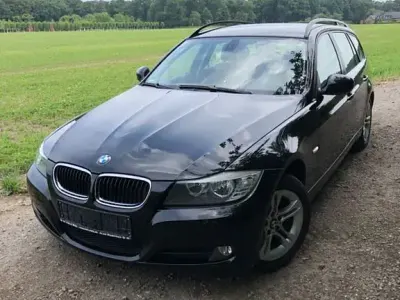 Gebraucht BMW 318 143 PS (105 kW) 2009 Schwarz Kombi
