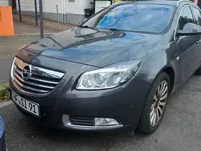 Gebraucht Opel Insignia 160 PS (117 kW) 2010 Grau Kombi