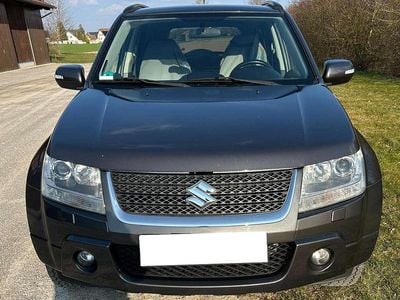 Gebraucht Suzuki Grand Vitara Comfort 129 PS (94 kW) 2012 Grau SUV