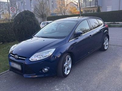 Używany Ford Focus Titanium 182 KM (133 kW) 2011 Niebieski Sedan/Limuzyna