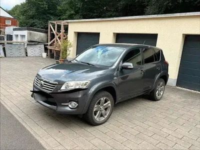 Gebraucht Toyota RAV4 150 PS (110 kW) 2012 Andere farben SUV