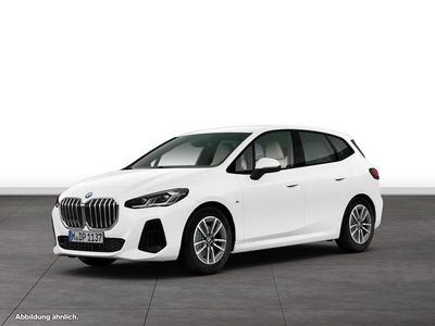 Weiß Gebraucht 2025 BMW 220 Active Tourer M Sport Van / Kleinbus | 34.000 € (Fairer Preis)