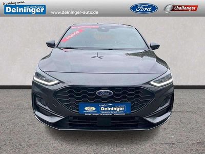 Magneticgrau Gebraucht 2023 Ford Focus ST-Line Limousine | 20.990 € (Fairer Preis)