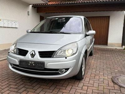 Grau Gebraucht 2007 Renault Scénic II Exception Van / Kleinbus | 3.333 € (Teuer)