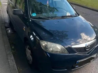 Gebraucht Mazda 2 55 PS (40 kW) 2004 Blau Kleinwagen