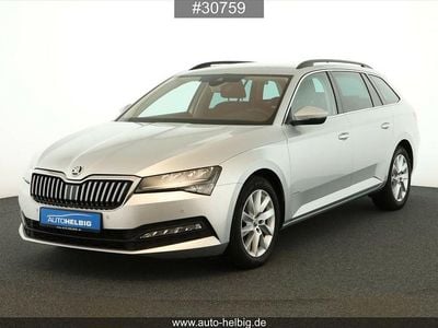 Gebraucht Skoda Superb Ambition 200 PS (147 kW) 2022 Brilliantsilber metallic Kombi