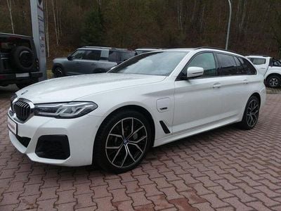 Gebraucht BMW 530e M Sport 292 PS (214 kW) 2022 Weiß Limousine