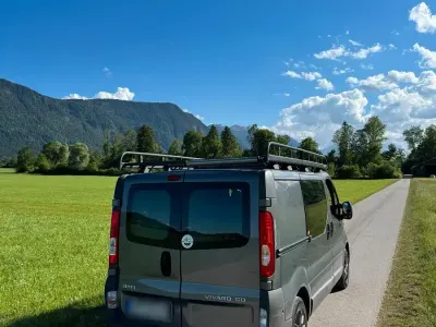 Gebraucht Opel Vivaro 116 PS (85 kW) 2013 Grau Van / Kleinbus