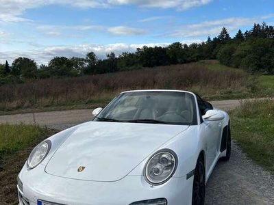 Porsche 911 Carrera 4 Cabriolet