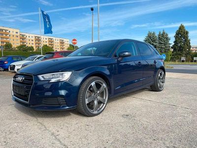Używany Audi A3 116 KM (85 kW) 2017 Niebieski Sedan/Limuzyna