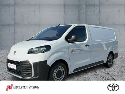 Gebraucht Toyota Proace 144 PS (105 kW) 2024 Icy white Van / Kleinbus