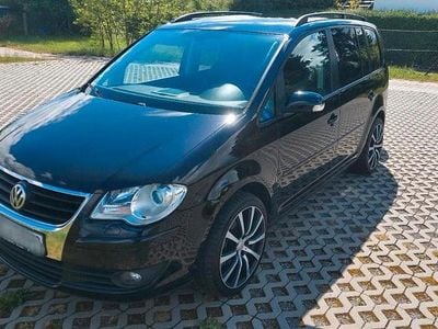Gebraucht VW Touran 105 PS (77 kW) 2009 Schwarz Van / Kleinbus