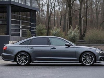 Grau Gebraucht 2016 Audi A6 Sport Limousine | 17.500 €