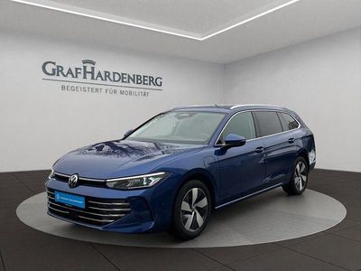 Blau Gebraucht 2025 VW Passat Elegance Kombi | 39.990 € (Etwas zu teuer)