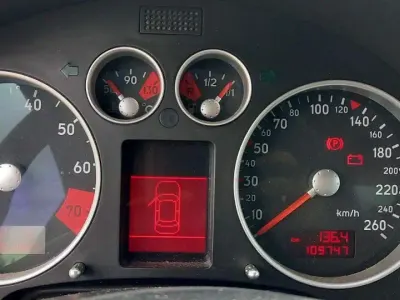 Gebraucht Audi TT Sport 224 PS (164 kW) 2000 Silber Coupé