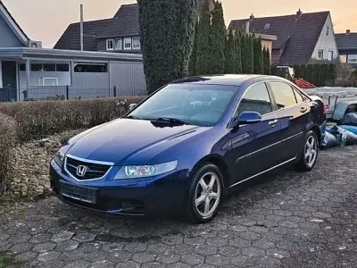 Gebraucht Honda Accord Executive 140 PS (102 kW) 2004 Blau Limousine