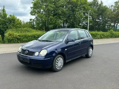 Gebraucht VW Polo 75 PS (55 kW) 2005 Blau Kleinwagen