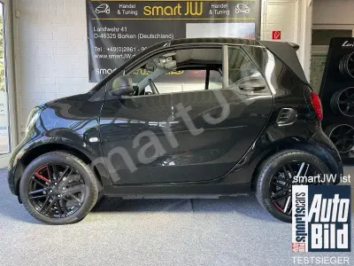 Gebraucht Smart ForTwo Cabrio Brabus 109 PS (80 kW) 2019 Schwarz Cabrio
