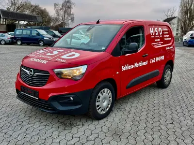 Occasion Opel Combo Selection 102 ch (75 kW) 2020 Rouge Monospace