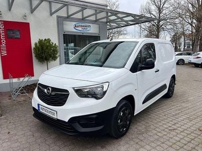 Gebraucht Opel Combo Selection 76 PS (55 kW) 2019 Weiß Van / Kleinbus
