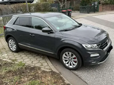 Gebraucht VW T-Roc Sport 150 PS (110 kW) 2019 Grau SUV