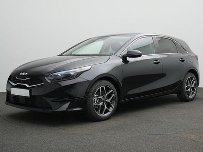 Gebraucht Kia Ceed 140 PS (102 kW) 2025 Zilinaschwarz metall Kleinwagen