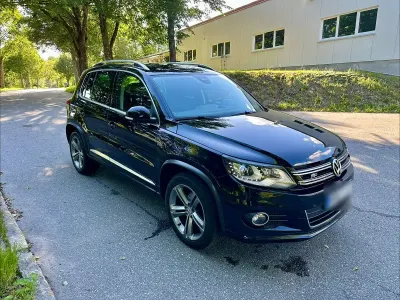 Gebraucht VW Tiguan R-line 184 PS (135 kW) 2015 Schwarz SUV