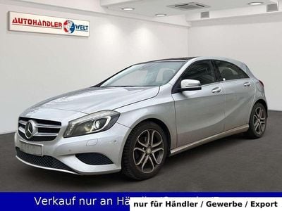 Gebraucht Mercedes A180 122 PS (89 kW) 2012 Silber Limousine