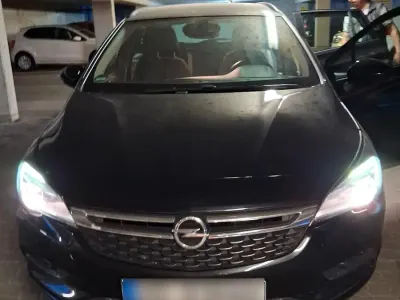 Gebraucht Opel Astra 110 PS (80 kW) 2018 Schwarz Kombi
