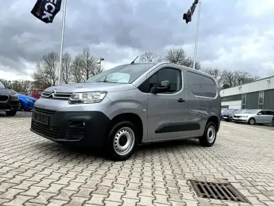 Gebraucht Citroën Berlingo 102 PS (75 kW) 2022 Grau Van / Kleinbus