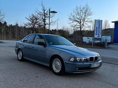 Usata BMW 520 M Sport 170 CV (125 kW) 2001 Blu Berlina