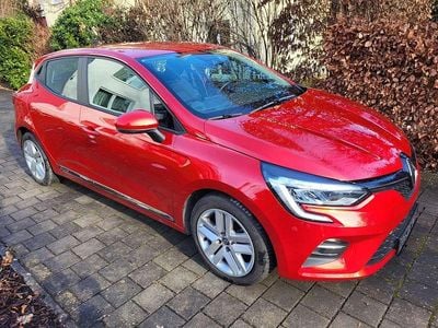Rot Gebraucht 2020 Renault Clio V Experience Limousine | 10.980 € (Guter Preis)