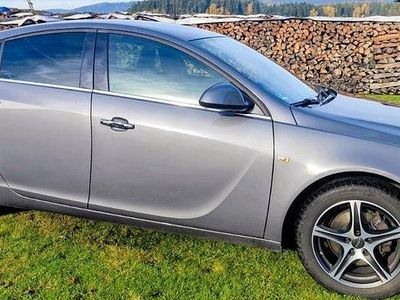 Grau Gebraucht 2017 Opel Insignia Edition Limousine | 5.999 € (Guter Preis)