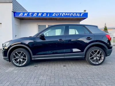Używany Audi Q2 Basis 116 KM (85 kW) 2017 Czarny SUV