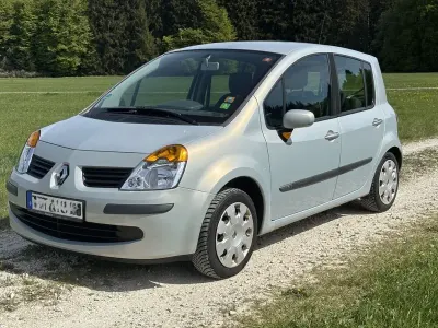 Używany Renault Modus 75 KM (55 kW) 2006 Szary Minivan