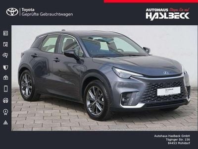 Gebraucht Lexus LBX E-FOUR 136 PS (100 kW) 2025 Grau SUV
