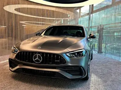 Gebraucht Mercedes C43 AMG AMG 408 PS (300 kW) 2023 Grau Limousine