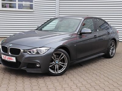 gebraucht BMW 330 330 iA M Sport LED Navi Leder KeylessGO PDC