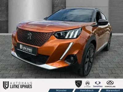 Gebraucht Peugeot e-2008 GT 100 kW (136 PS) 2021 Orange SUV