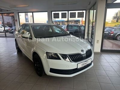 Gebraucht Skoda Octavia Active 86 PS (63 kW) 2017 Weiß Limousine