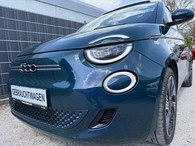 Usata Fiat 500e La Prima 86 kW (118 CV) 2021 Verde Cabrio