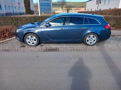 Usado Opel Insignia Sport 179 HP (131 kW) 2009 Azul Carrinha