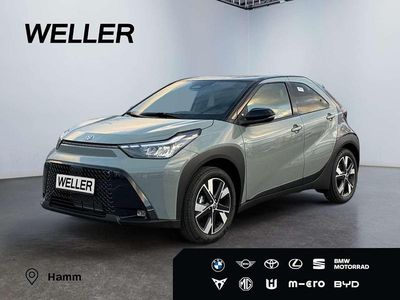 Urban khaki / dach schwarz Neu 2026 Toyota Aygo X SUV | 23.980 € (Fairer Preis)