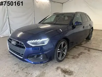 Gebraucht Audi A4 S-Line 163 PS (119 kW) 2022 Blau Kombi